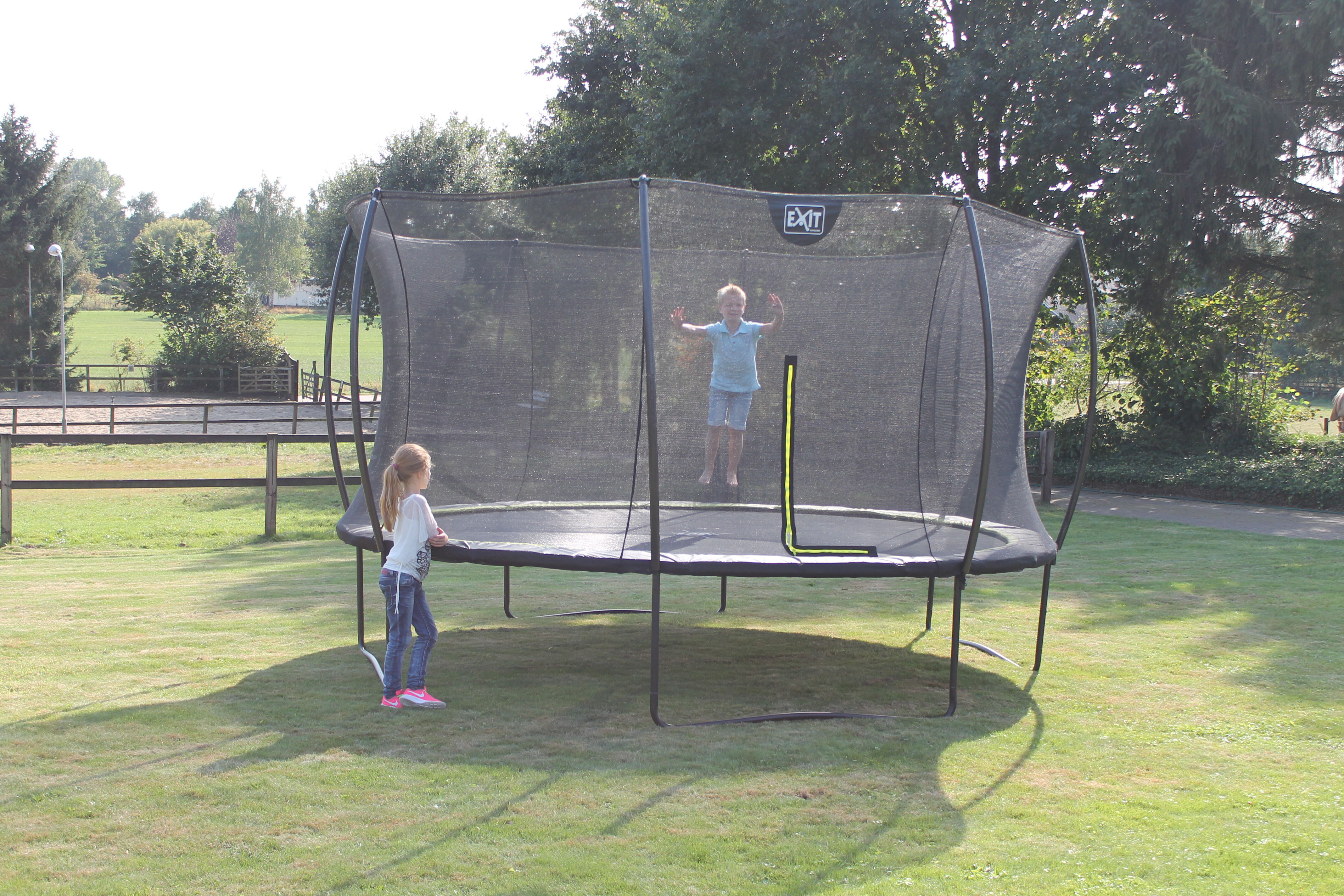 EXIT Silhouette - Trampoline - Limegroen - 244 cm