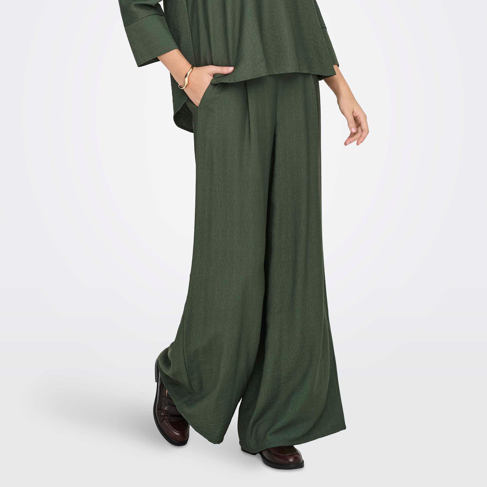 Pantalon Femme kaki