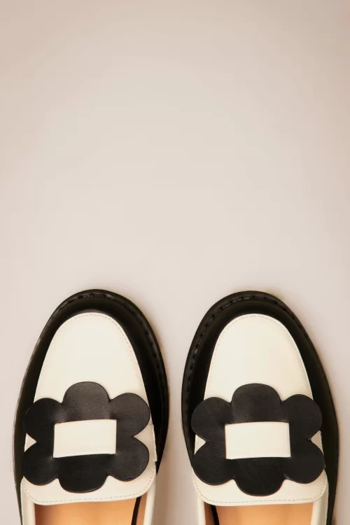 Banned Retro Evening primrose loafers in zwart en wit