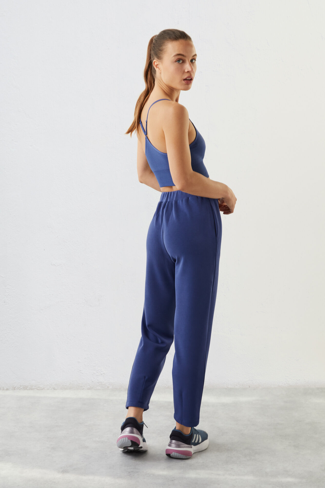 Calça jogger azul escura - azul