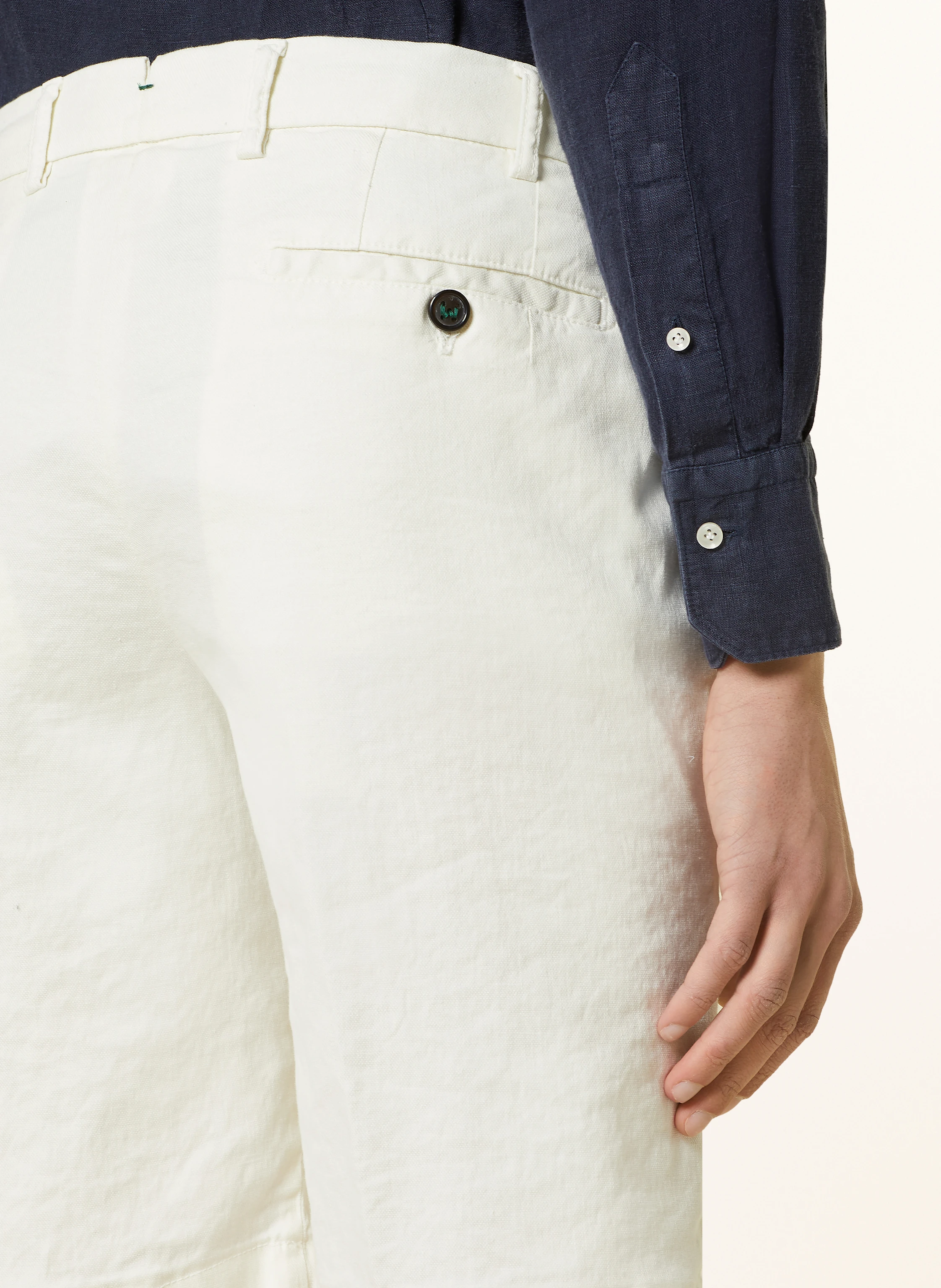 BERWICH Shorts mit Leinen