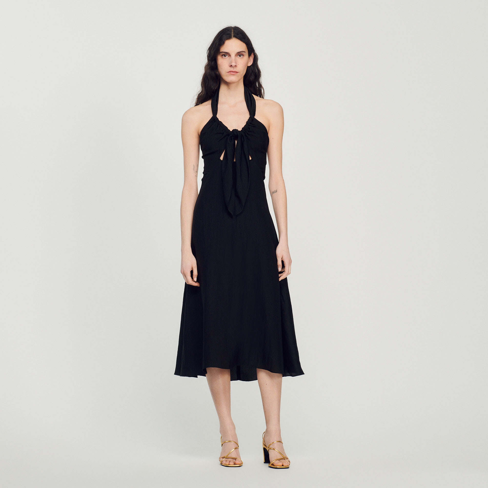 Robe nouee dos nu