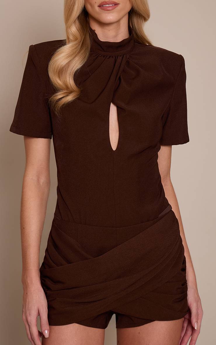 Marron Short À Détail Torsadé