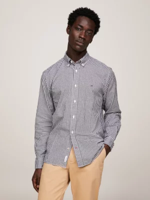 Camisa xadrez vichy tingida naturalmente, corte regular.
