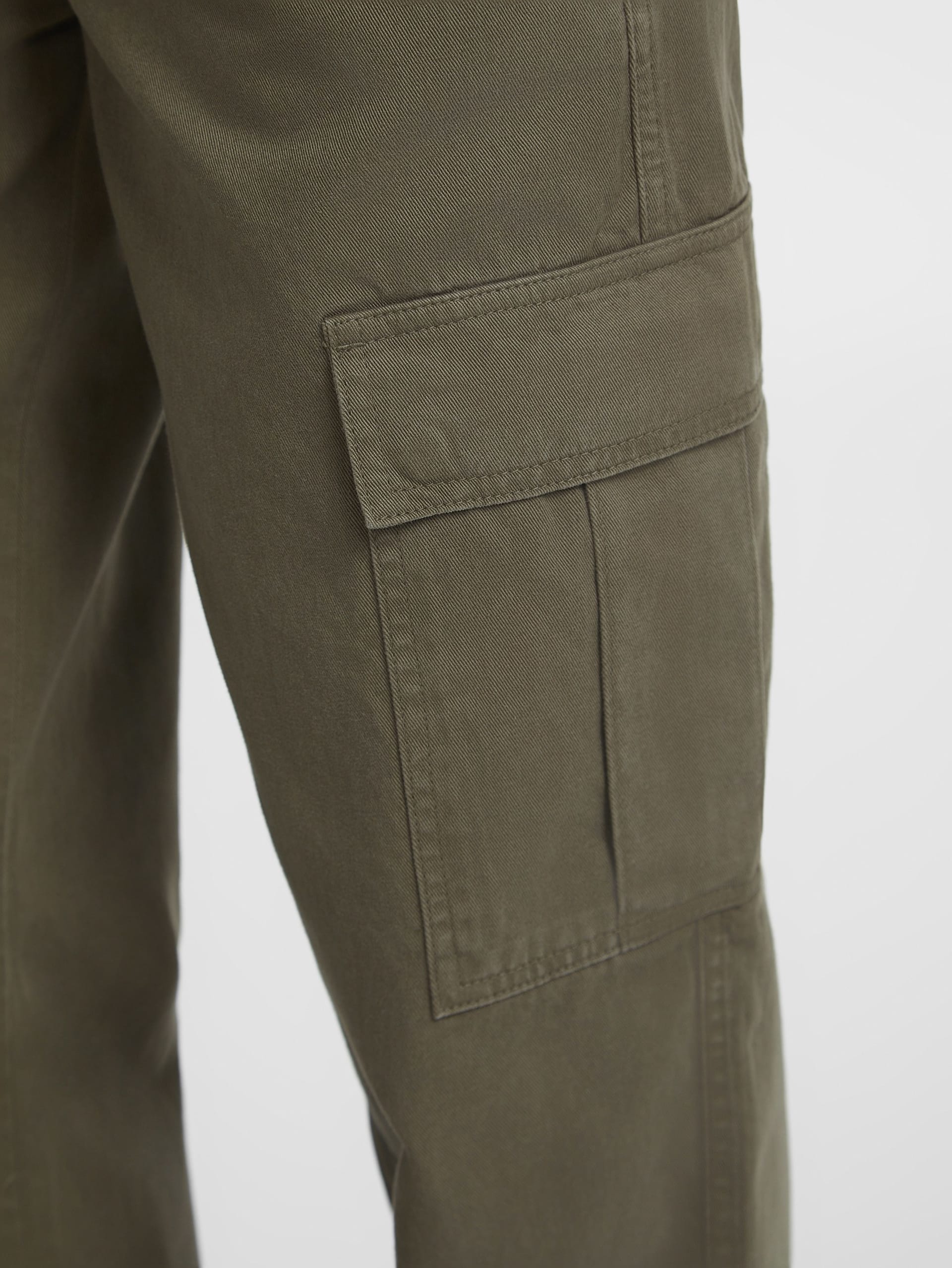 Calças Cargo Chino