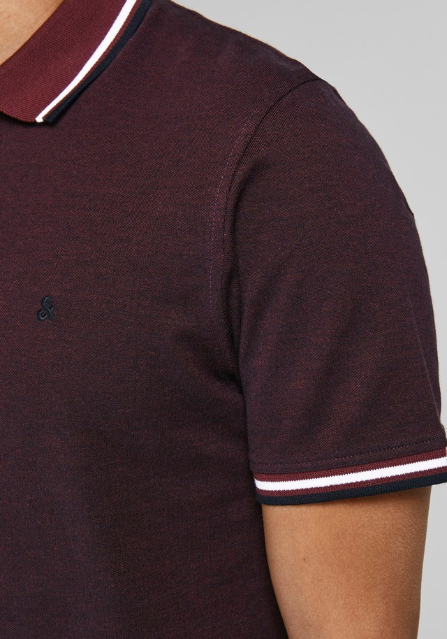 Jack & Jones Poloshirt »JJEPAULOS  Poloshirt mit klassischem Kragen und figurbetonter Form«, Logostickerei, modisch, schmal, Baumwolle, Polokragen
