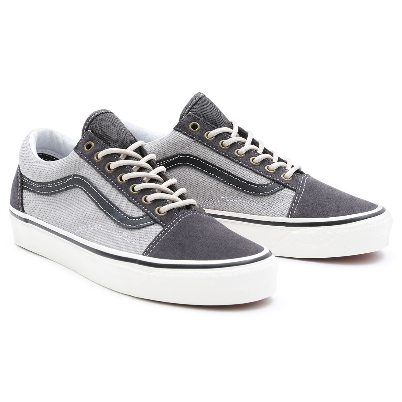 Vans Baskets Old Skool 36 DX grises