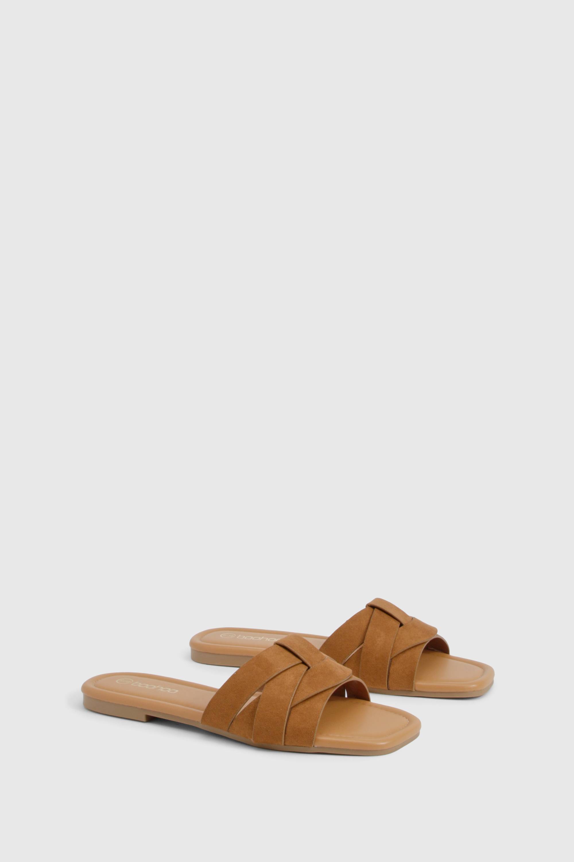 boohoo Sandales Mules Basique en Faux Suède Tissé à Coupe Large