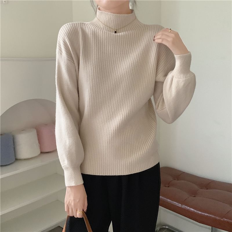 Yolandus - Effen trui met pofmouwen en mockneck