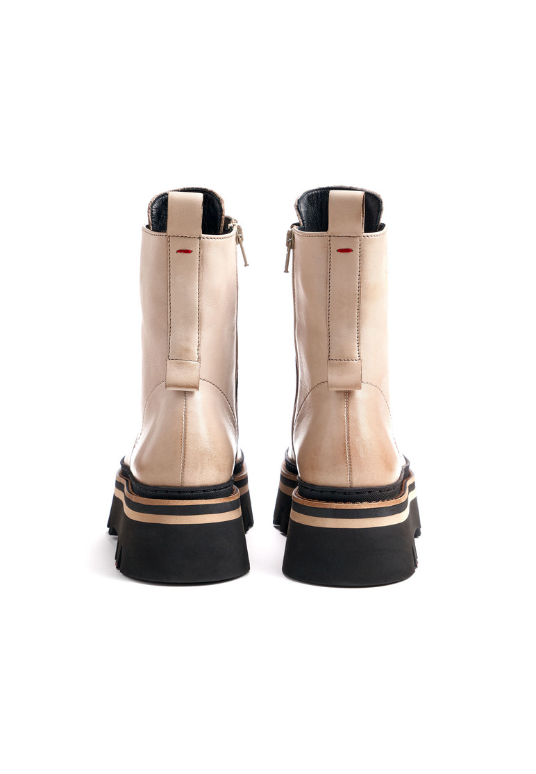 STIEFELETTE Beige