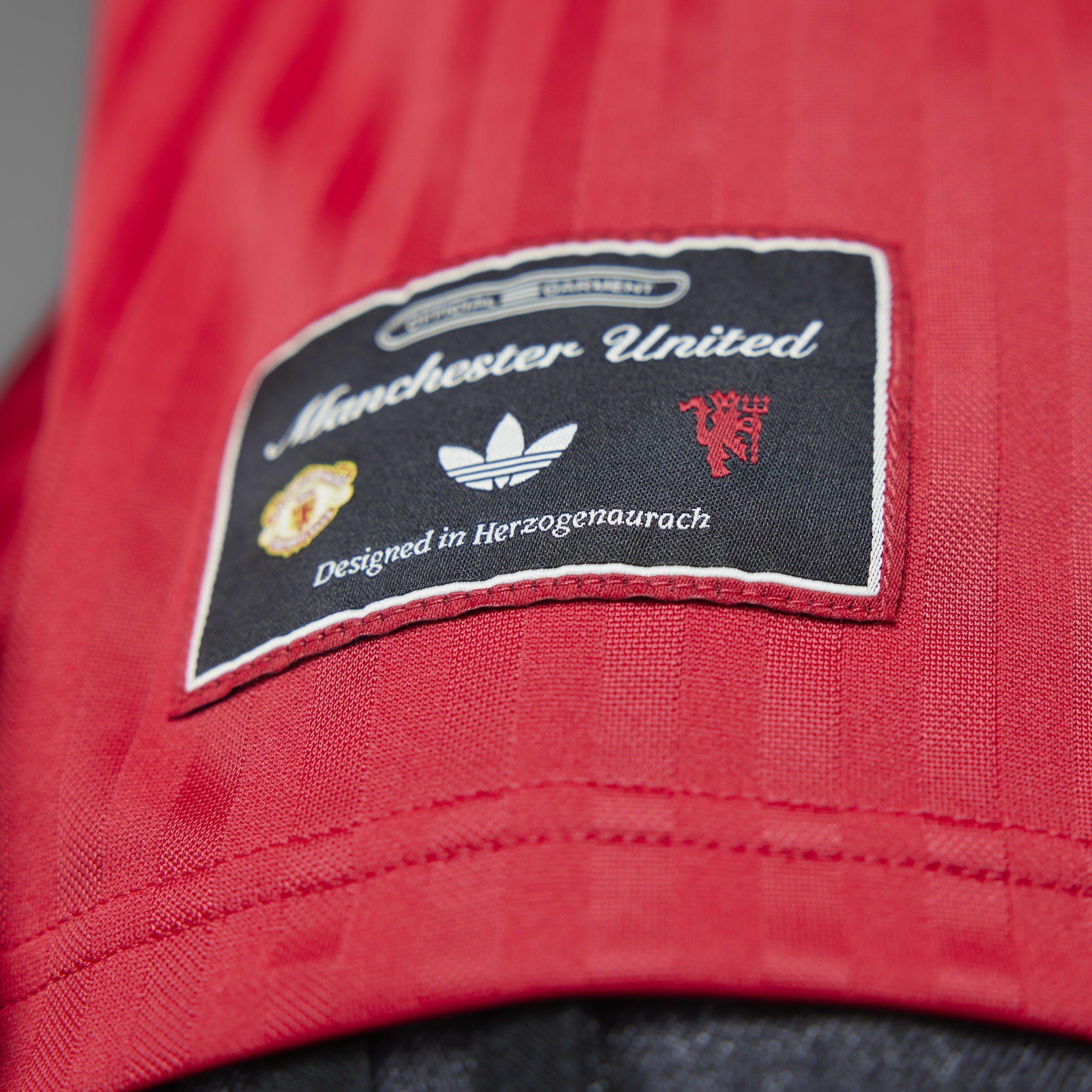 adidas Manchester United FC Terrace Icons Top Adults