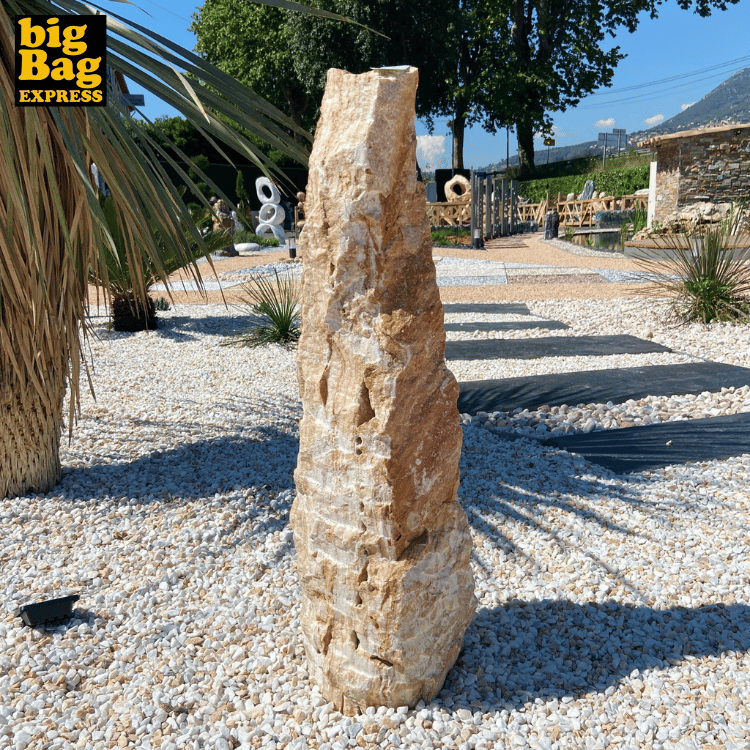 Monolithe Décoratif de Jardin en Onyx Angel Sparks Nat Col 90cm