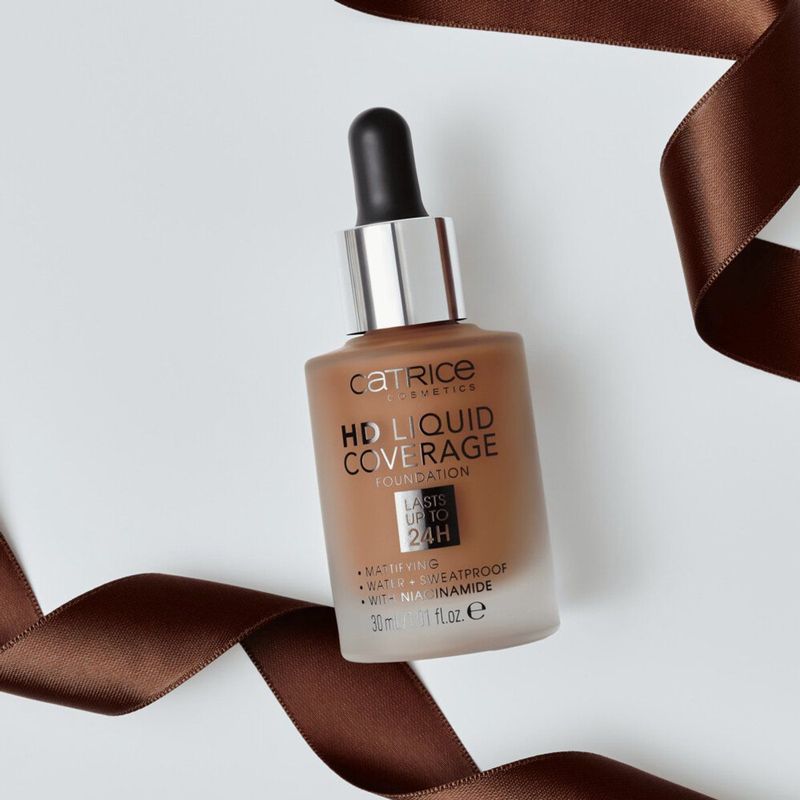 Catrice - HD Liquid Coverage - Foundation - Tint 082 Warm Caramel - 30 ml