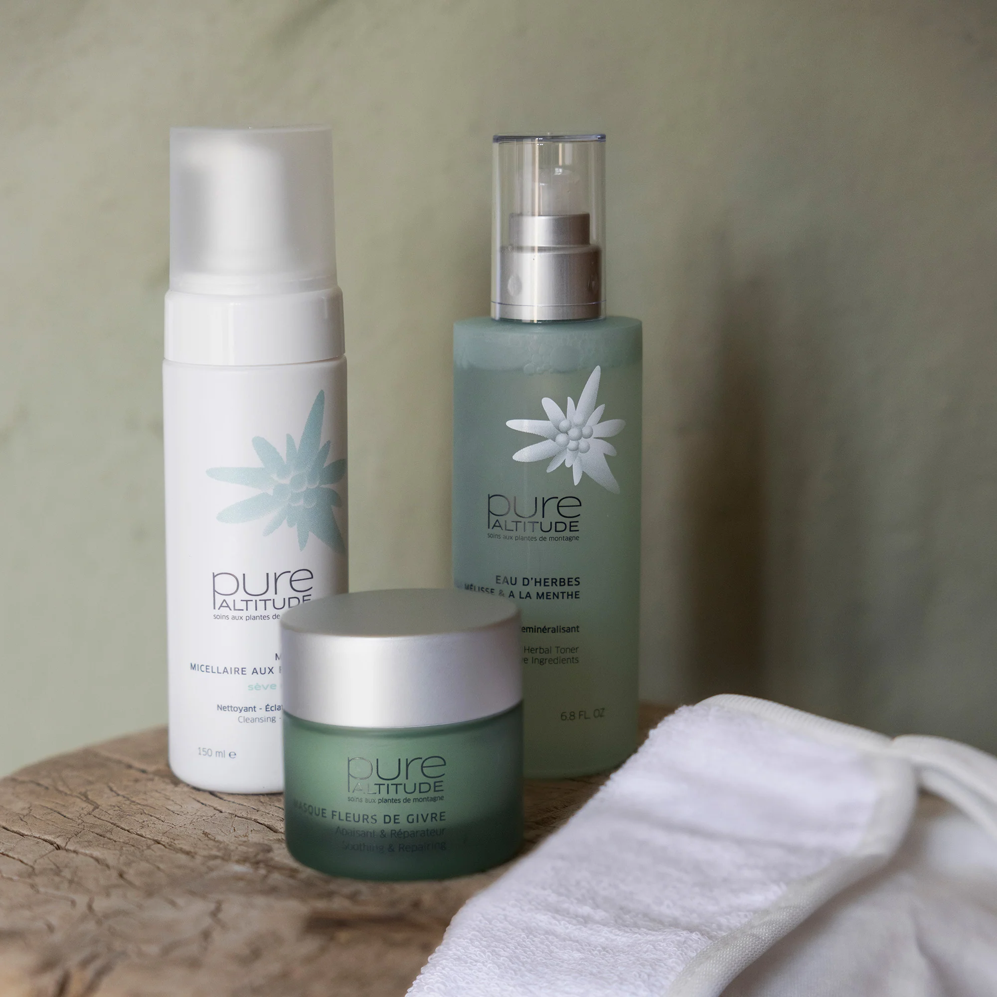 Pure Altitude Eau d'Herbes à la Mélisse & à la Menthe Lotion Tonique