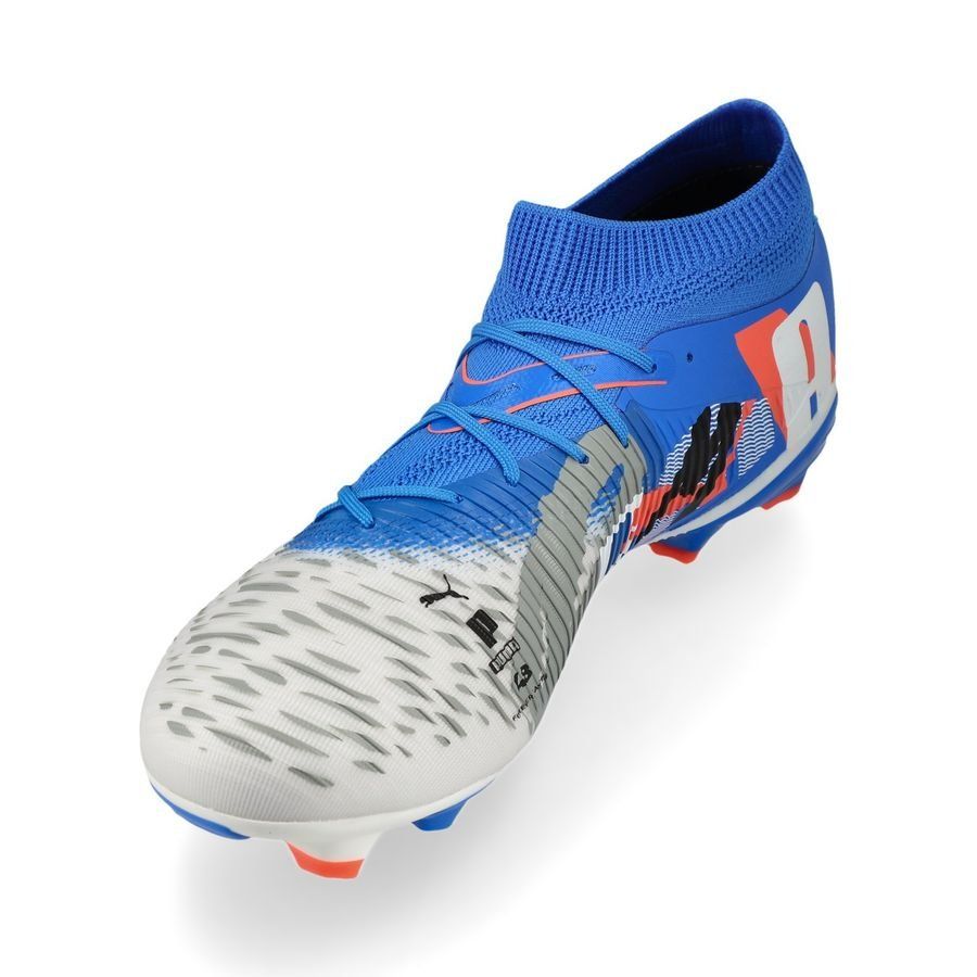 PUMA Future 8 Match FG/AG Forever - Blanc/Bleu/Gris/Noir/Glowing Red ÉDITION LIMITÉE