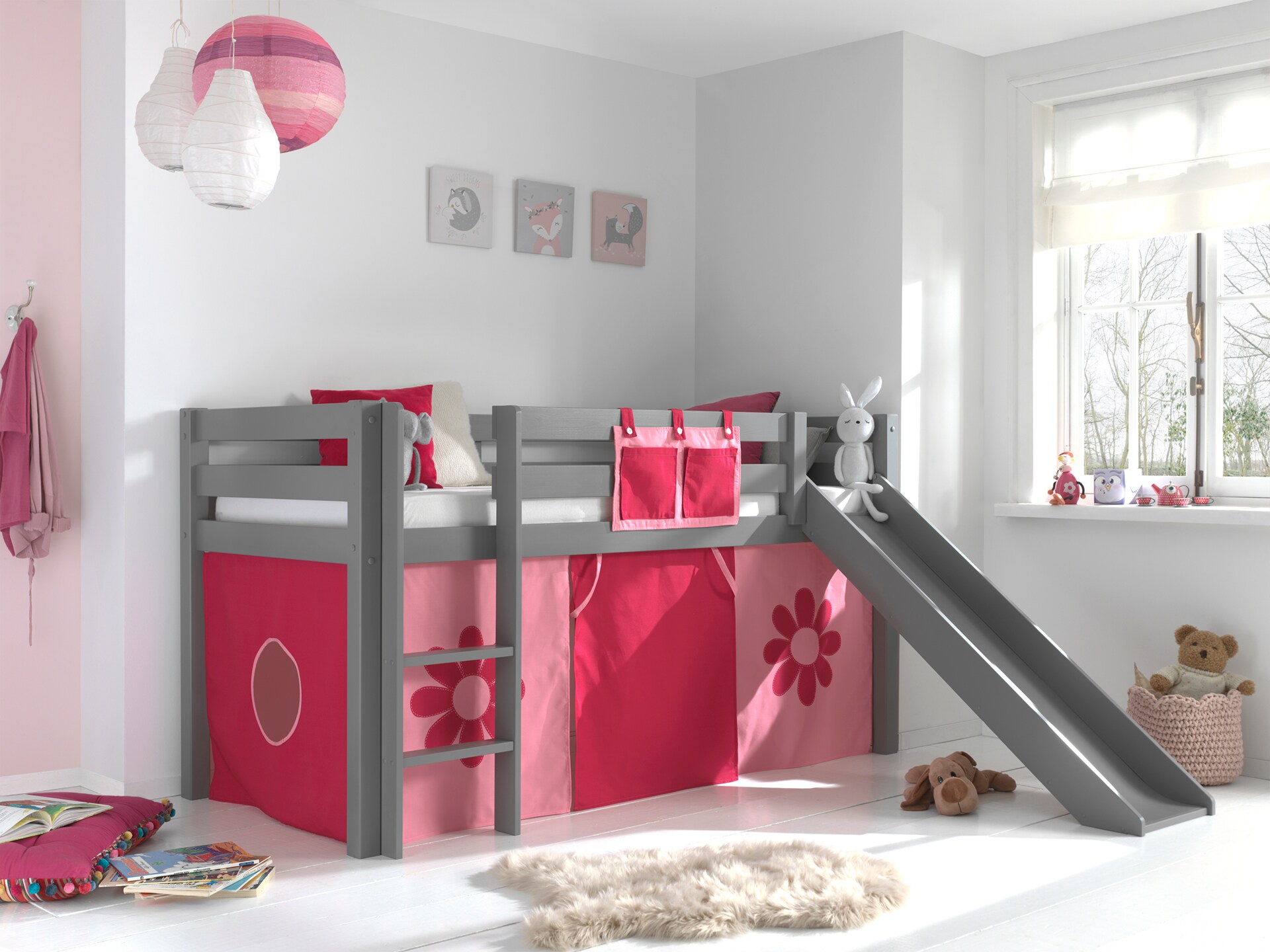 Spielbett Pino mit Rutsche und Textilset versch. Designs