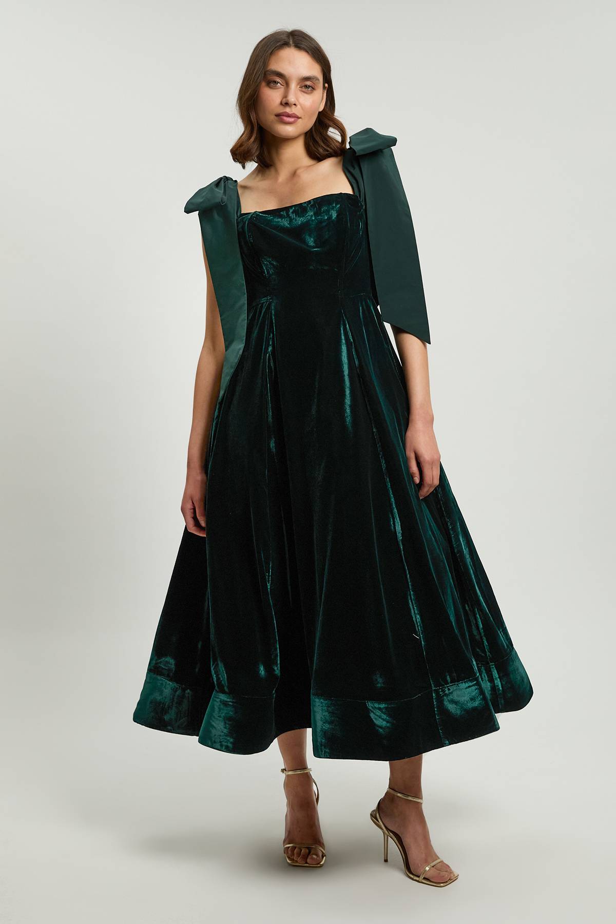 KarenMillen Robe Mi-Longue de Soirée Bardot en Velours Tissé avec Nœud en Taffetas