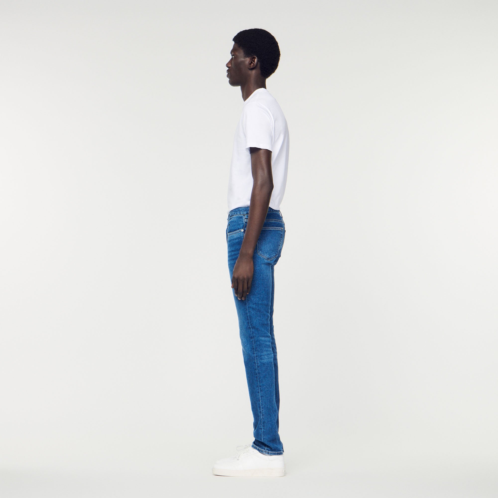 Jean slim avec delavage Waterless