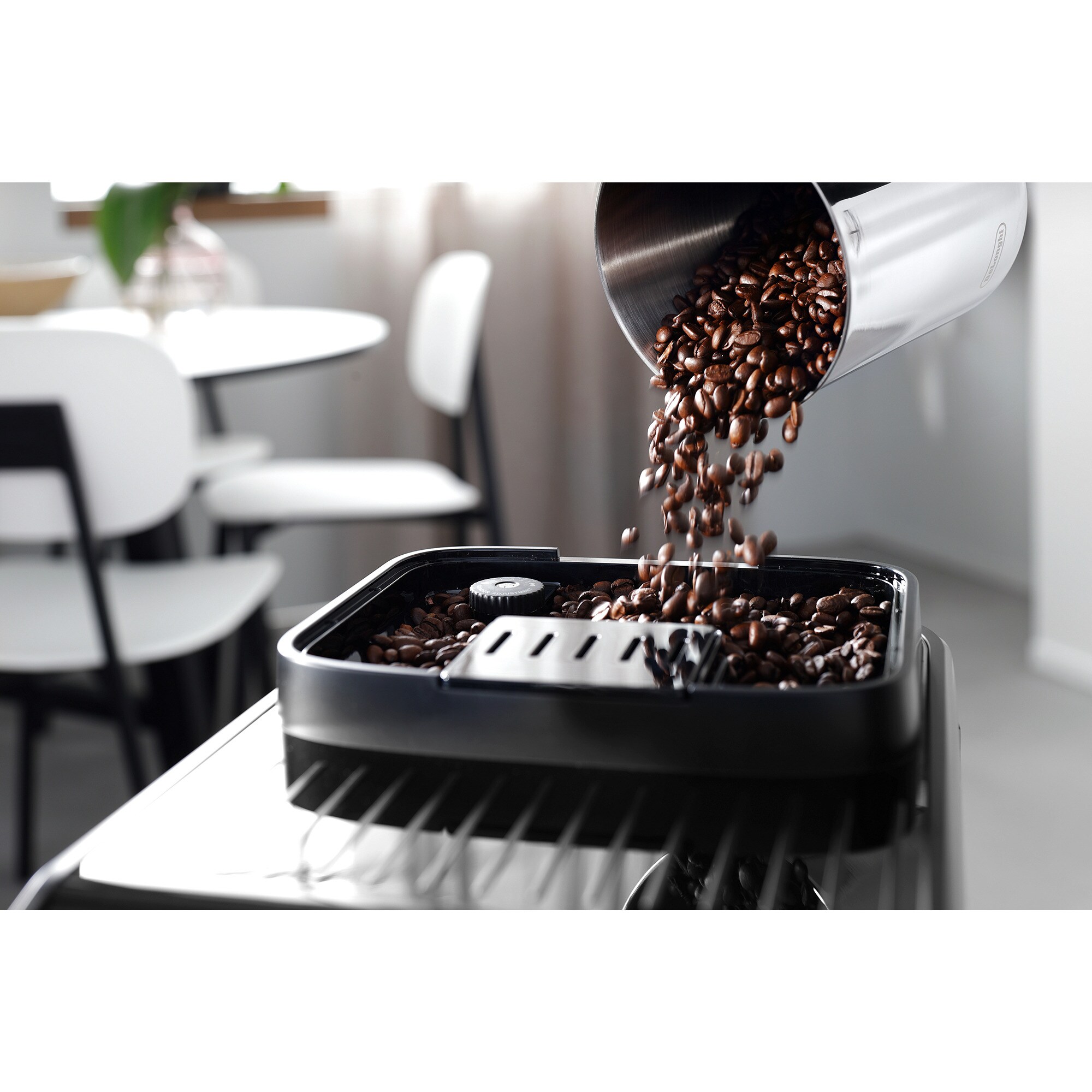 DeLonghi Vollautomat Magnifica Evo ECAM 290.61.B