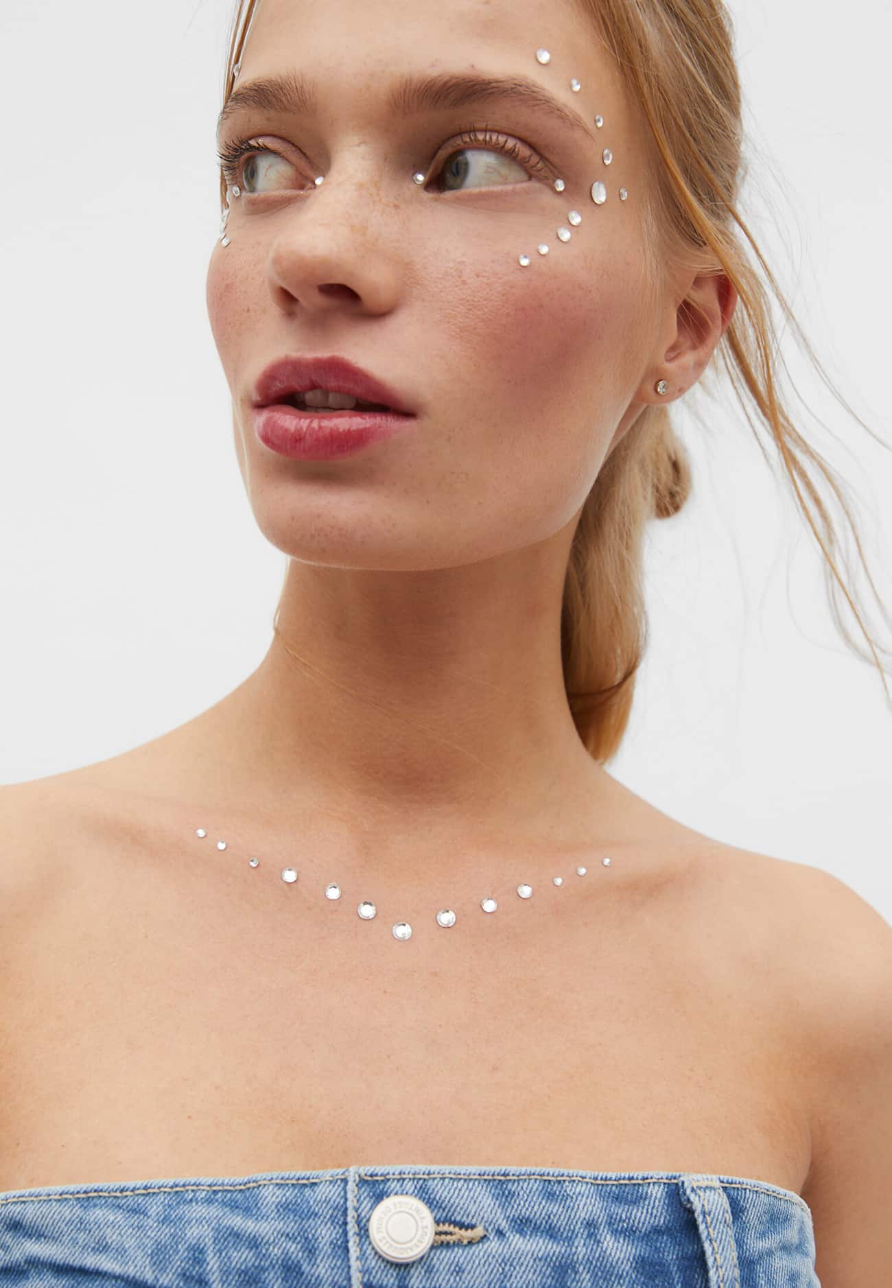 Adesivo de pele com strass