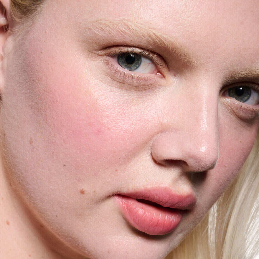 MAC POWDER KISS Lip & Cheek Mousse