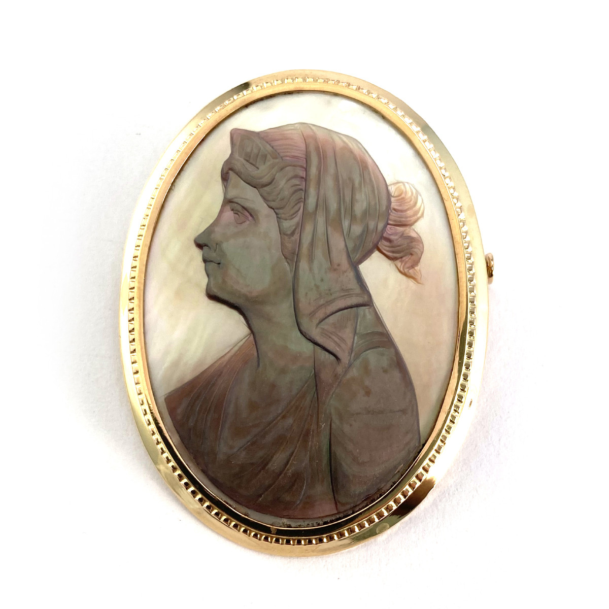 Broche d'occasion or 750 jaune nacre