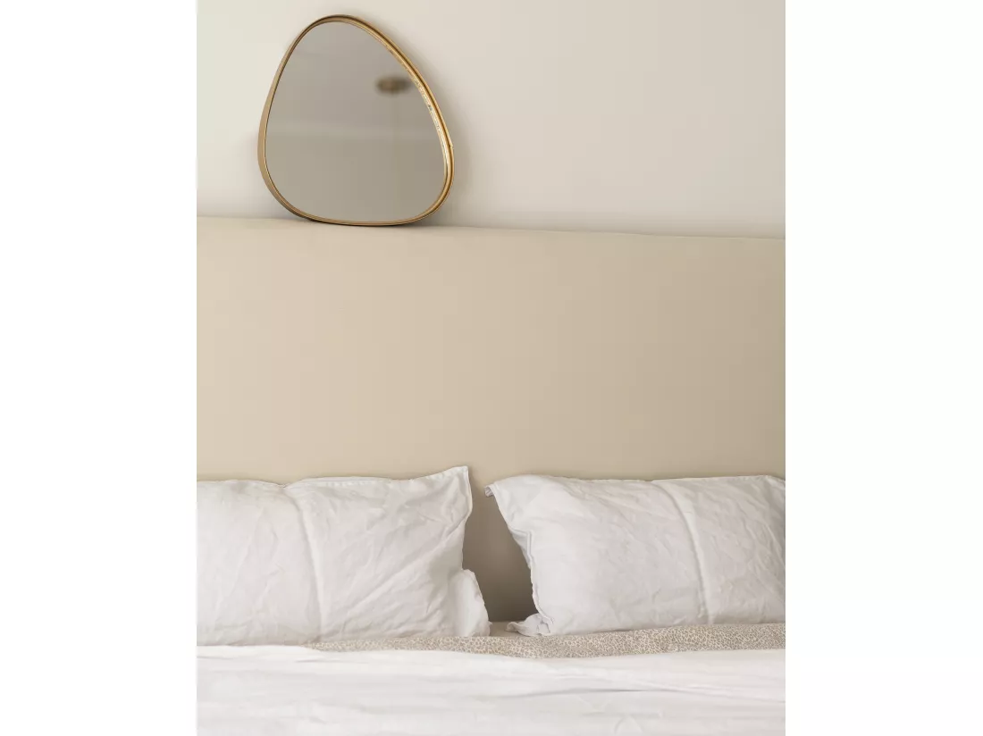 Tête de lit similicuir lisse beige 180x80cm - BUDAPEST - DECOWOOD