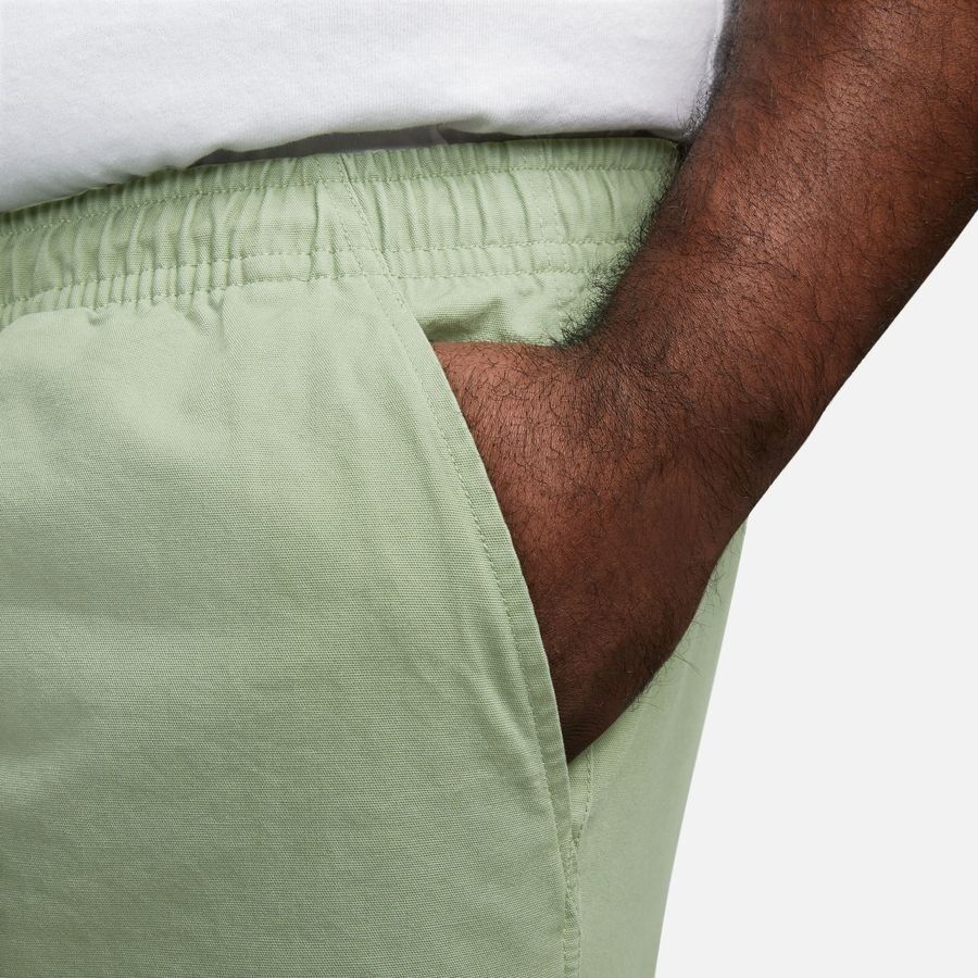 Nike Short Club  Woven Flow - Vert/Blanc