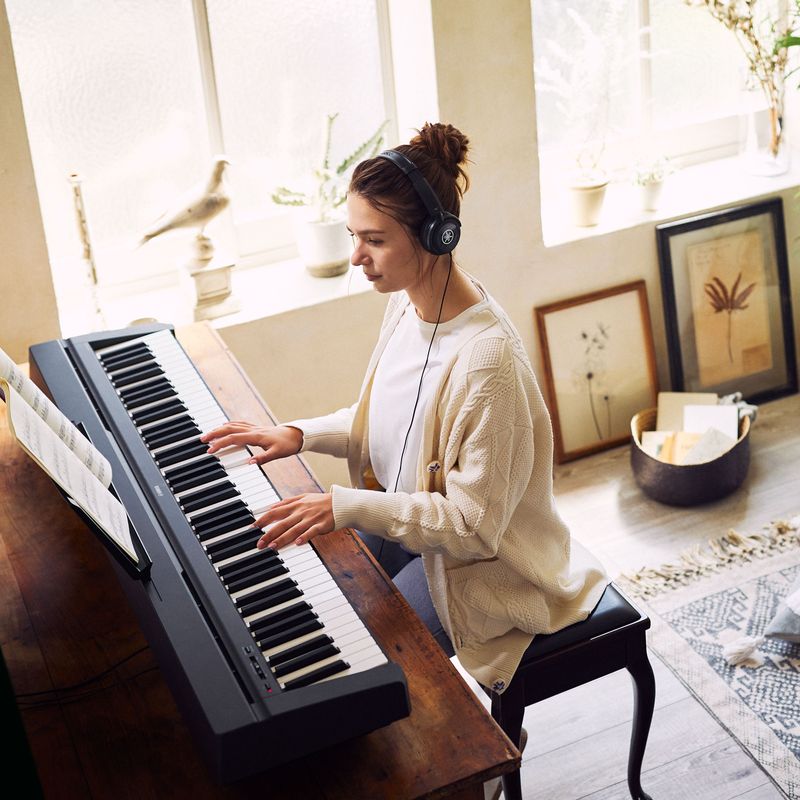 Yamaha P-45 Digitale Stagepiano - 88 Toetsen - Zwart