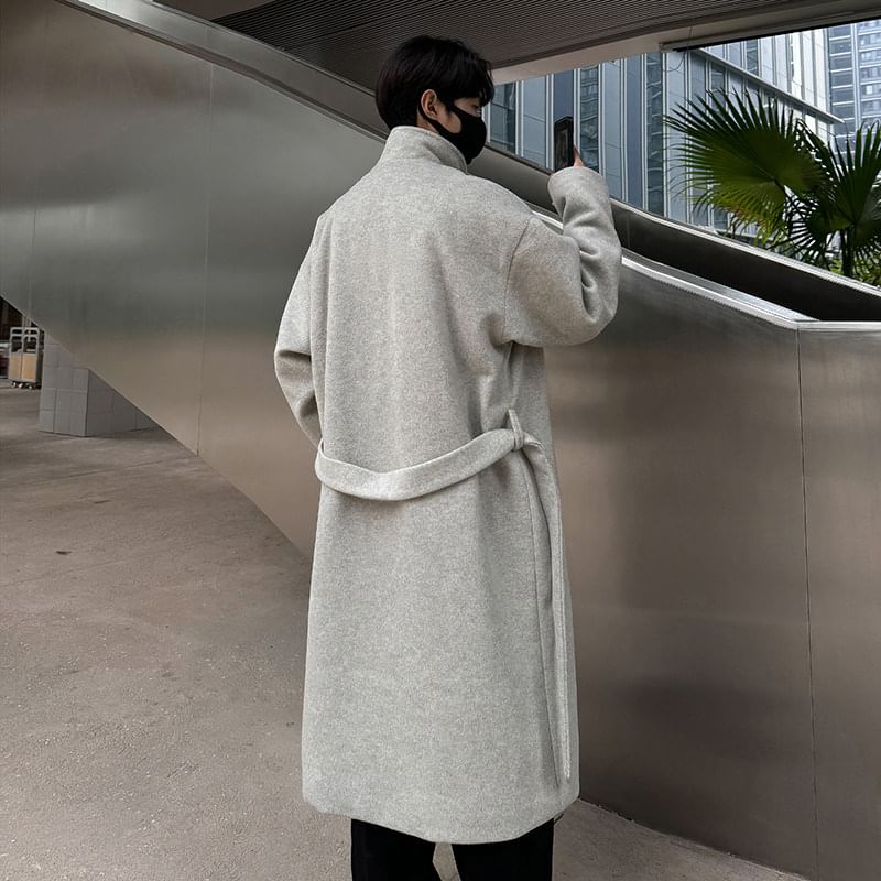 Freehop - Effen midi-jas met opstaande kraag, dubbele rij knopen en strik aan de voorkant