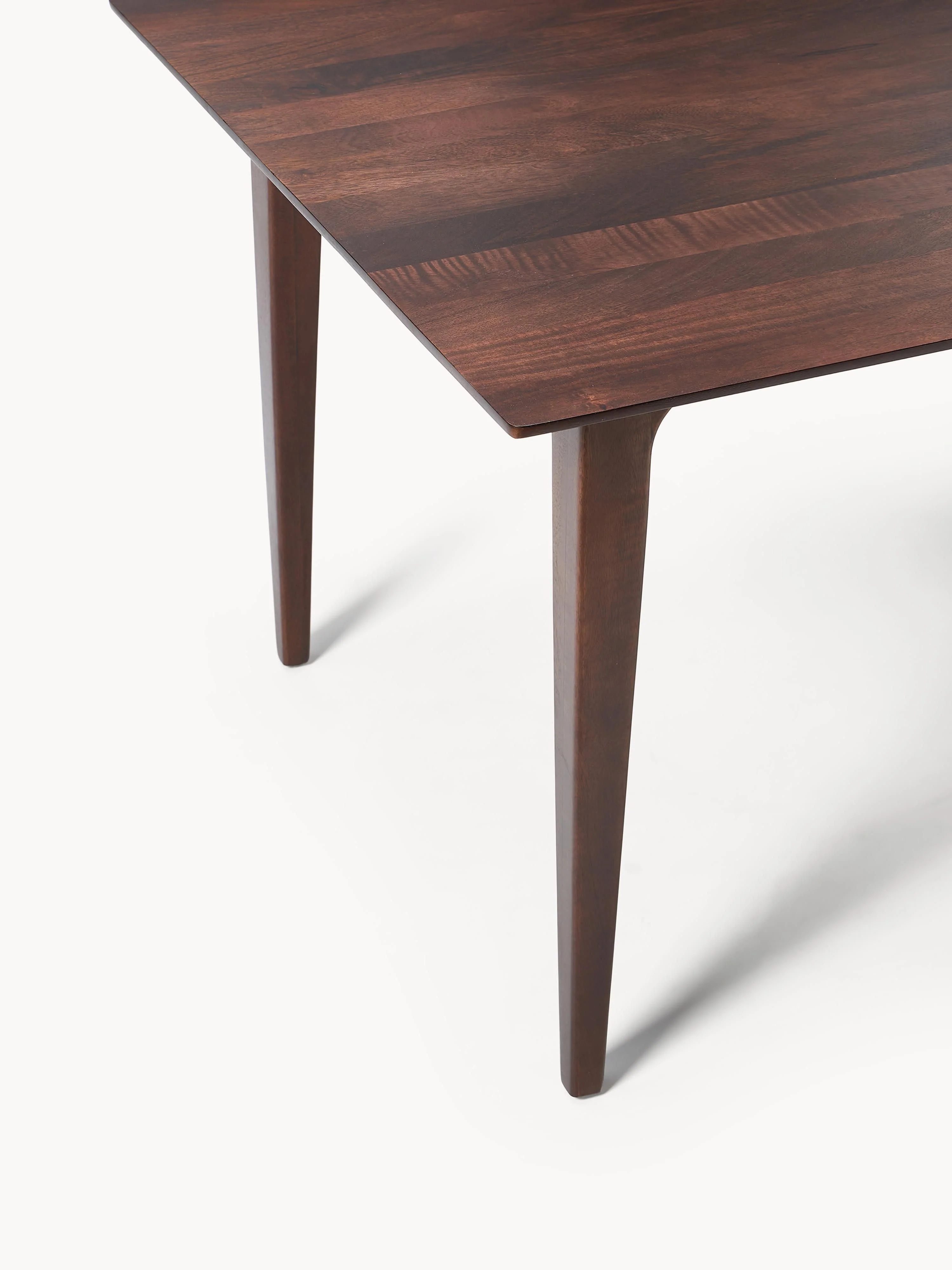 Eettafel Archie van mangohout, in verschillende formaten