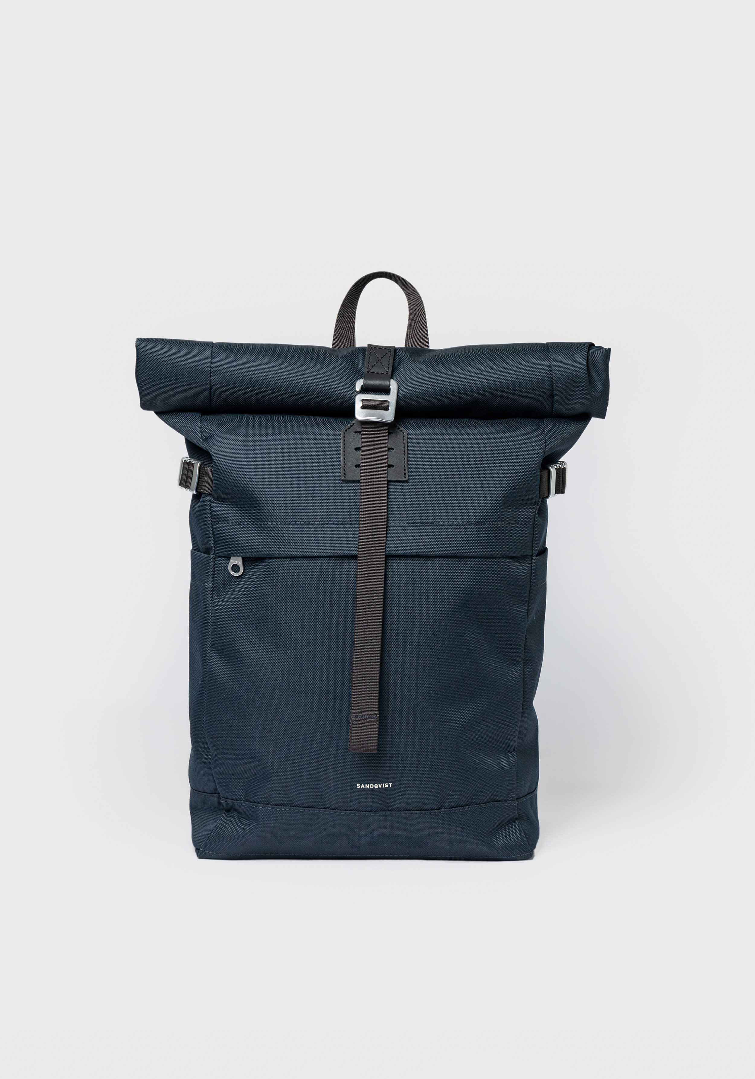 Sandqvist Rucksack Icon Rolltop Backpack M Navy With Black Leather