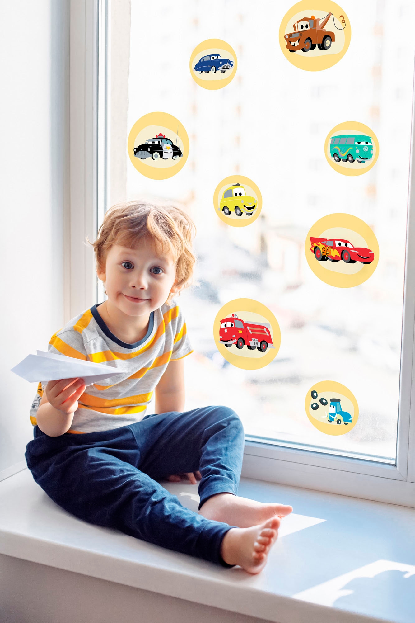 Komar Fensterbild »Fenstersticker - Cars Ka-Chow Bubbles  - Grösse 30 x 30 cm, 2 Bogen«