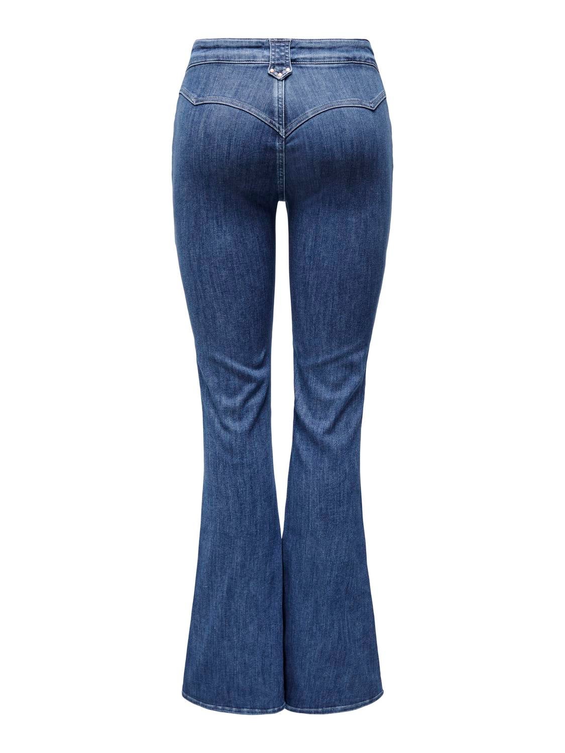 ONLCHERYL Mittlere Taille Ausgestellt Jeans Medium Blue Denim
