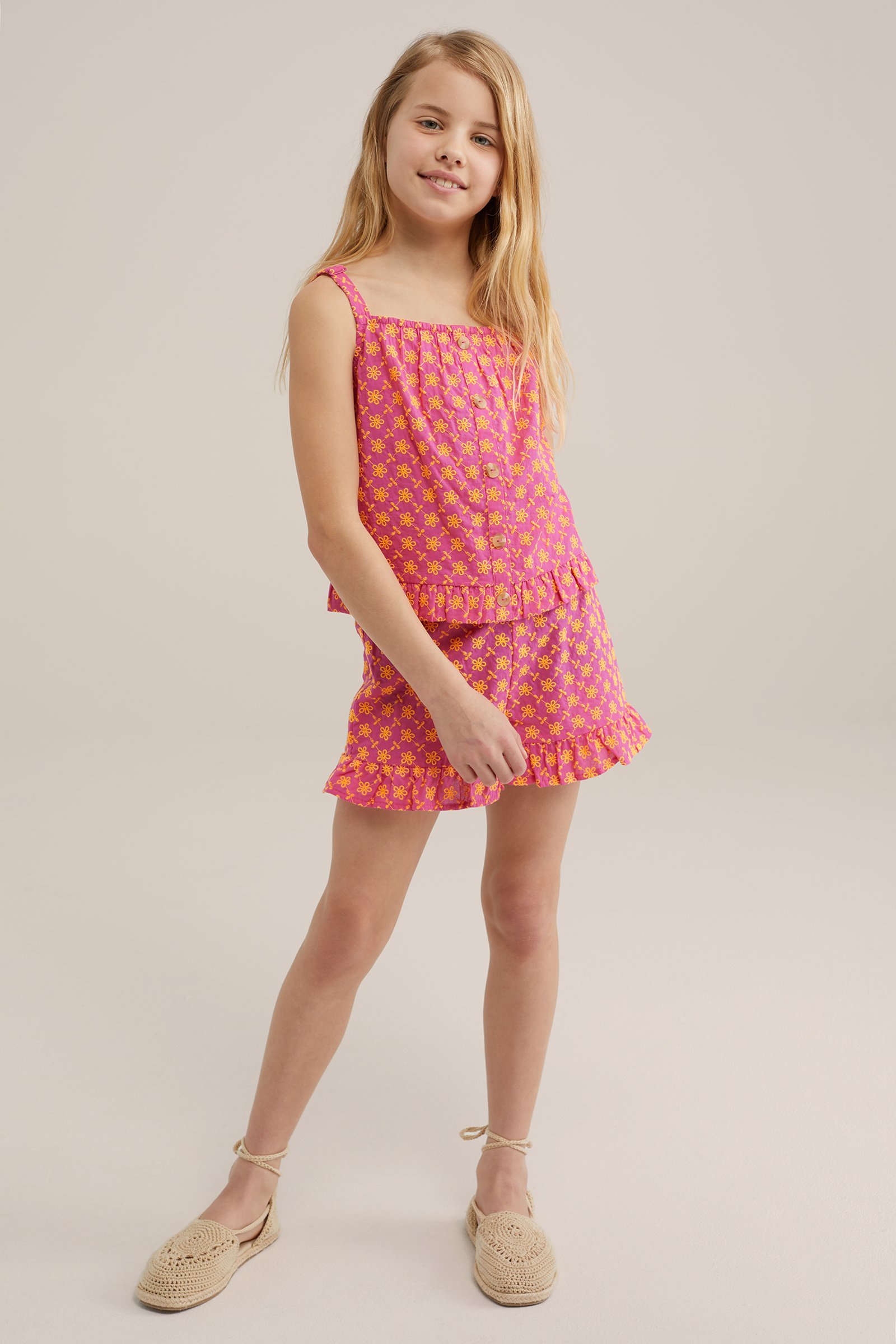 Meisjes short met broderie anglaise WE Fashion Koraalroze