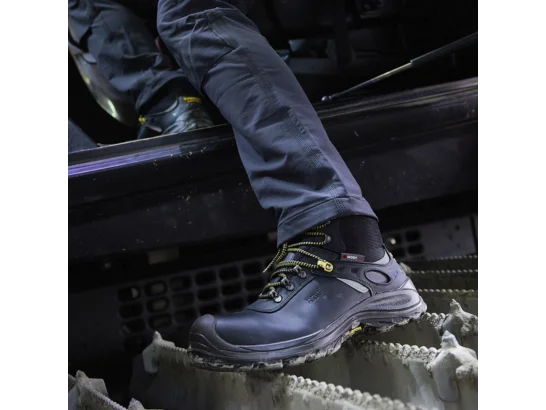 Chaussures de sécurité S3 HRO WR SRC Hydro Modytex montantes noires