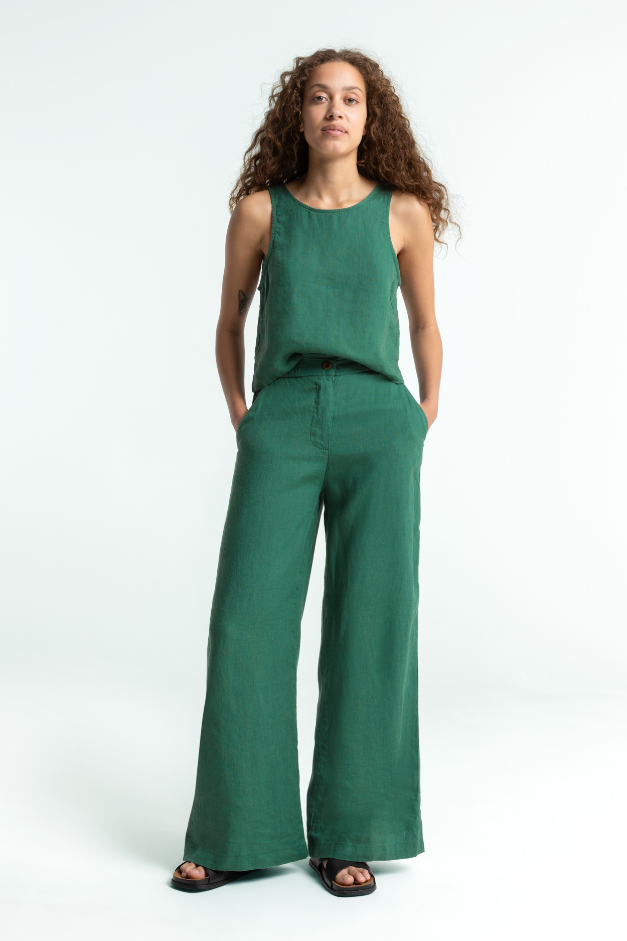 Kings Of Indigo Leinenhose Lilian Bistro Green