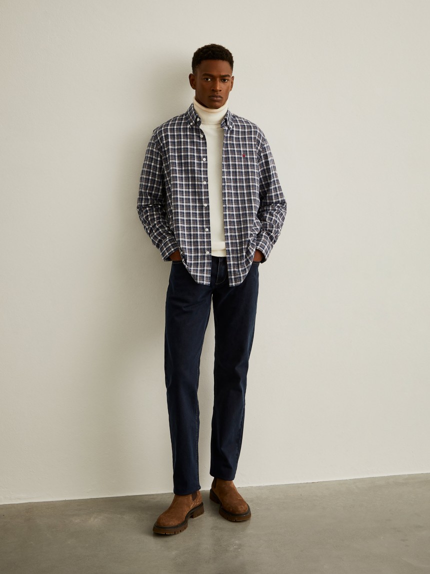 Camisa regular fit com padrão de xadrez