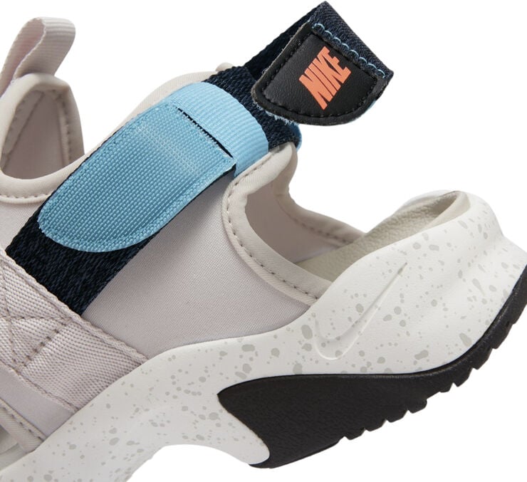 Nike Canyon sandaler Desert sand/bright mango-lagoo