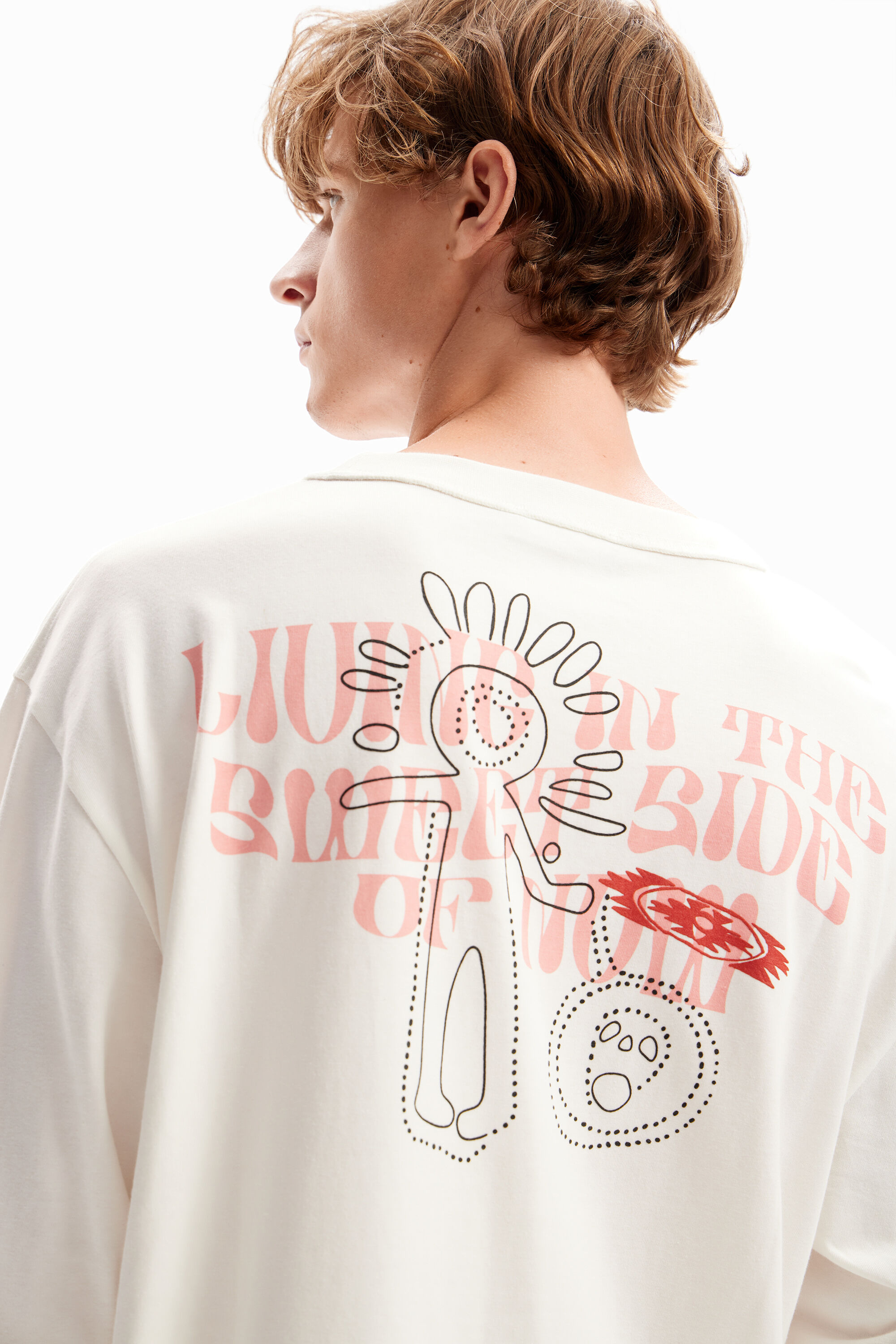 T-shirt arty messages
