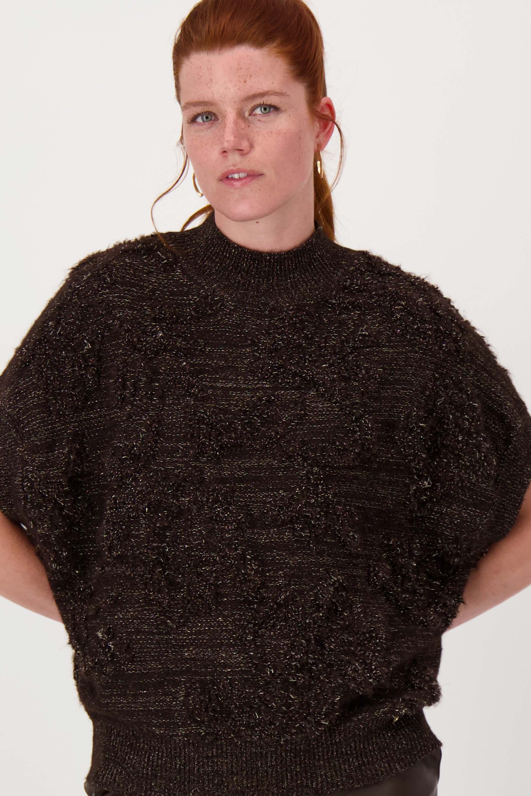 mouwloze trui met lurex jacquard