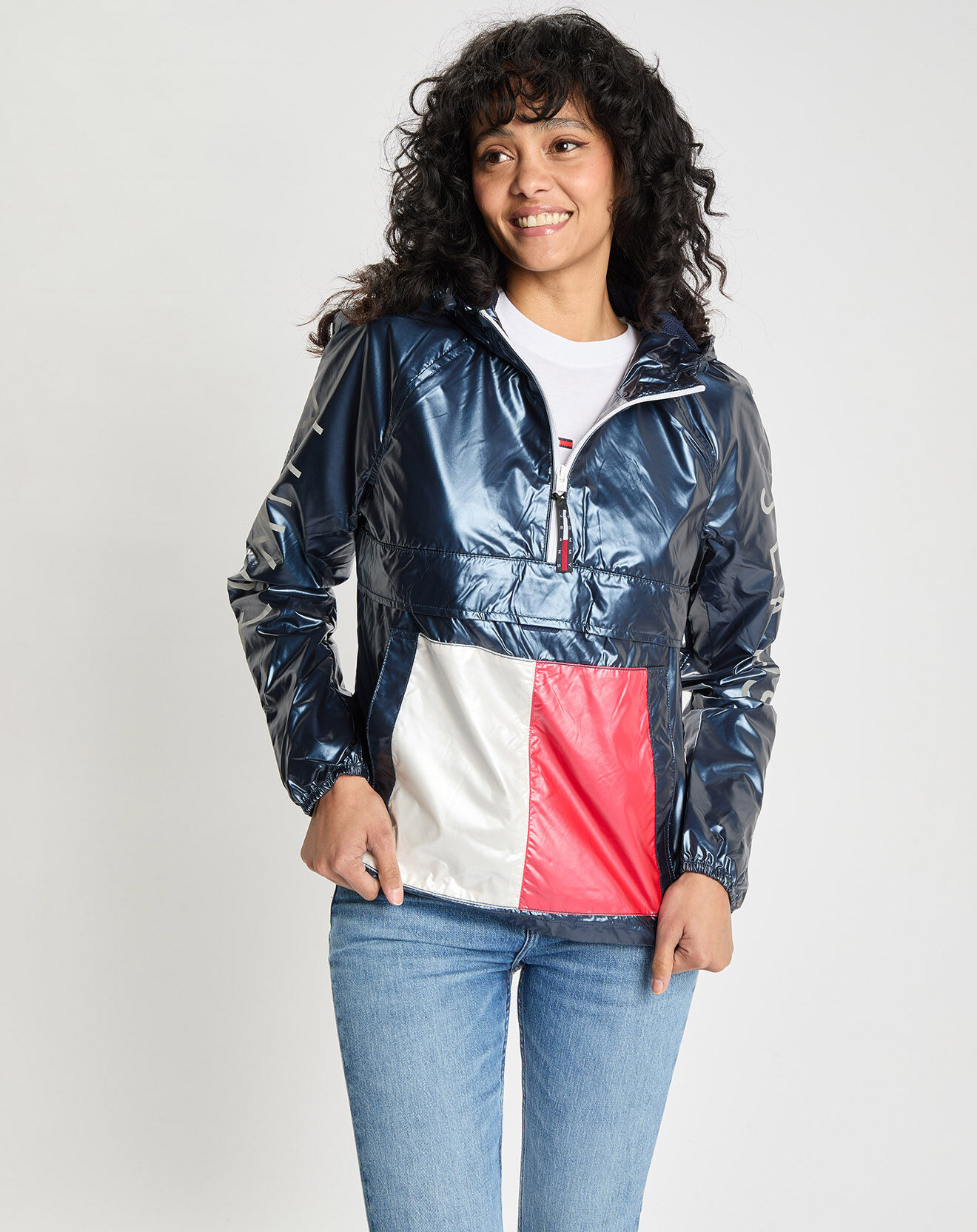 Tommy Jeans Blouson coupe-vent à capuche Basic marine/blanc/rouge