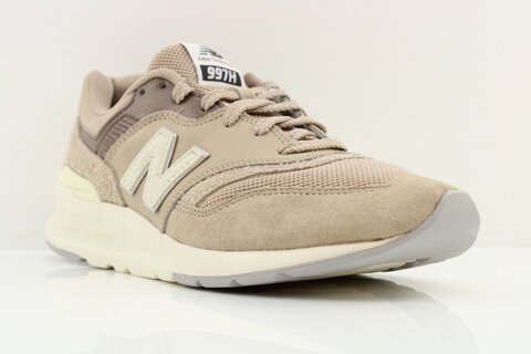 New Balance Sneaker