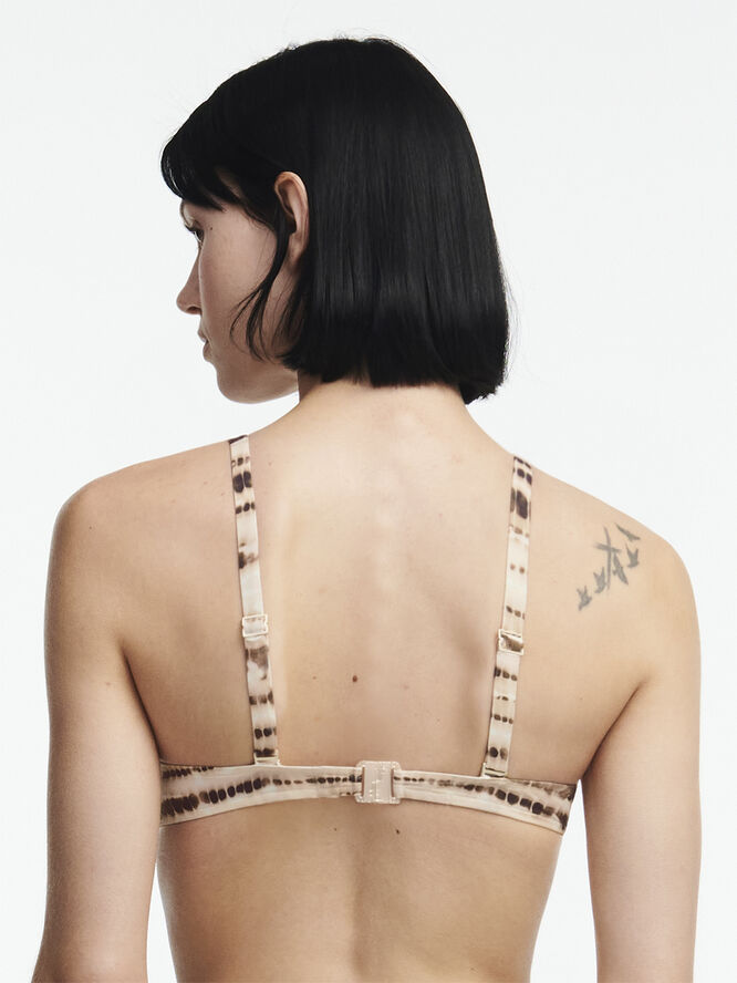 Chantelle Emblem Push-Up Bra Multi