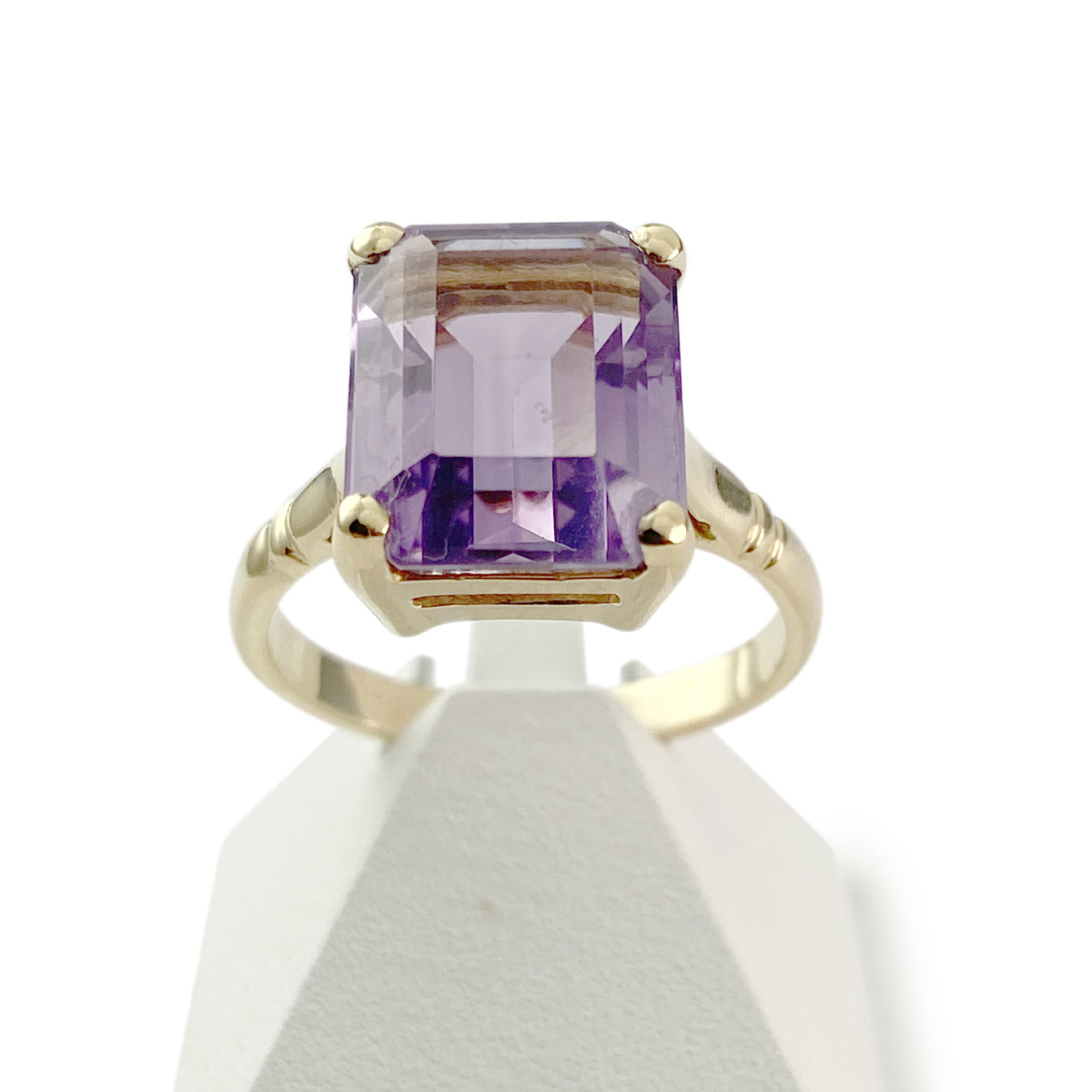 Bague d'occasion or 750 jaune améthyste