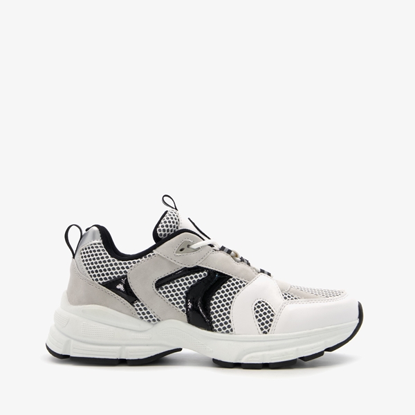 Blue Box dames dad sneakers met lak details