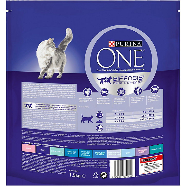 Croquettes pour chat adulte One Adulte saumon et céréales complètes 1,5kg