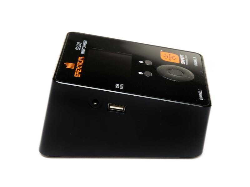 Spektrum Smart PowerStage Bundle 4S S2100   2x 2S LiPo Smart Ladegerät mit 2x 7.4 V 5000 mAh LiPo Akku