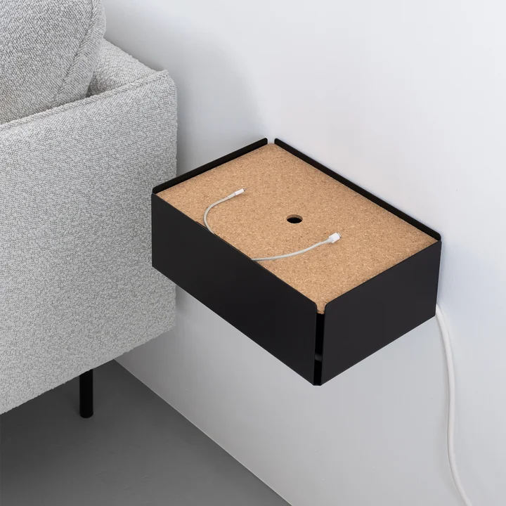 Konstantin Slawinski - Charge-Box, weiss / Filz rot