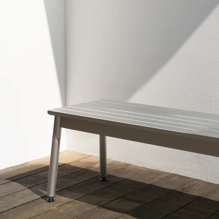 Normann Copenhagen - Ex Gartenbank, 173 x 42 cm, Aluminium